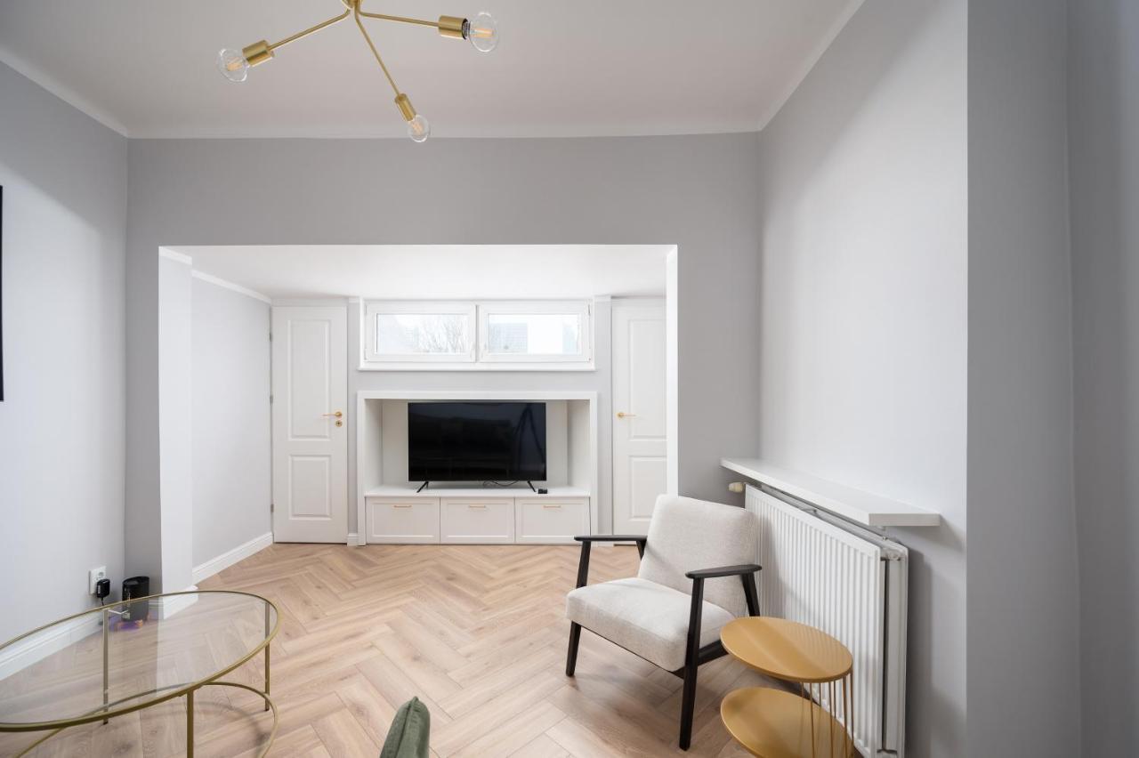 Nowy Swiat 22 Luxury Apartment Варшава Экстерьер фото
