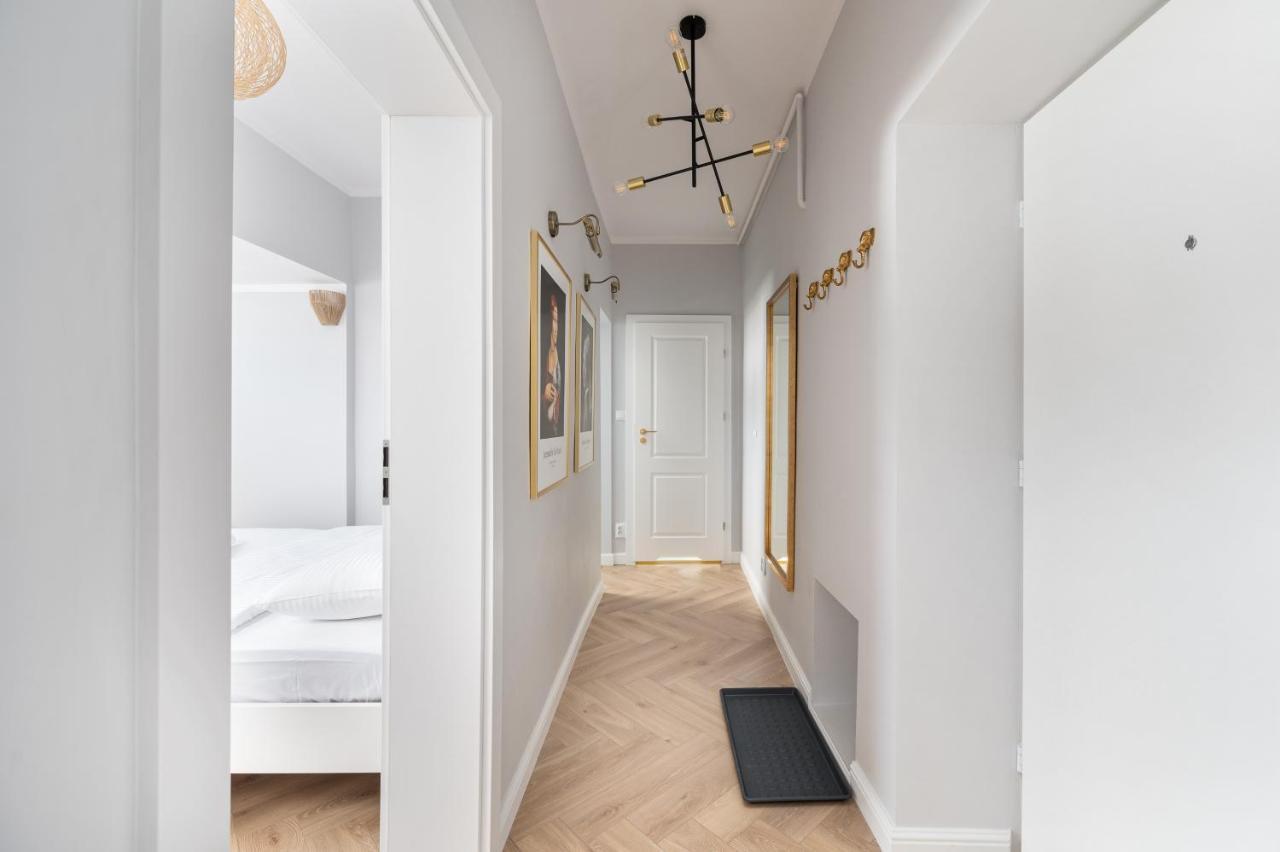 Nowy Swiat 22 Luxury Apartment Варшава Экстерьер фото